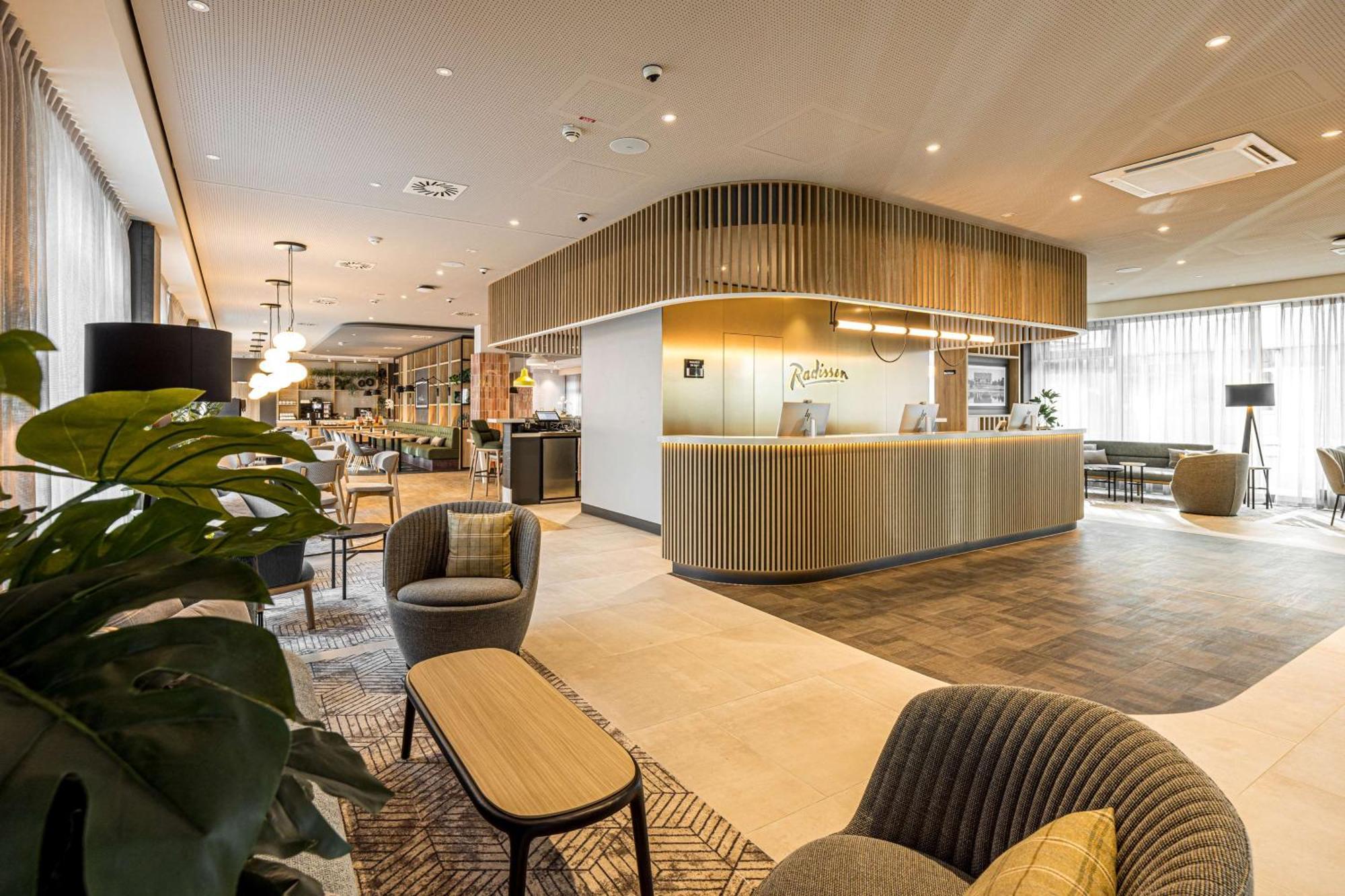 Radisson Hotel Lipcse Kültér fotó